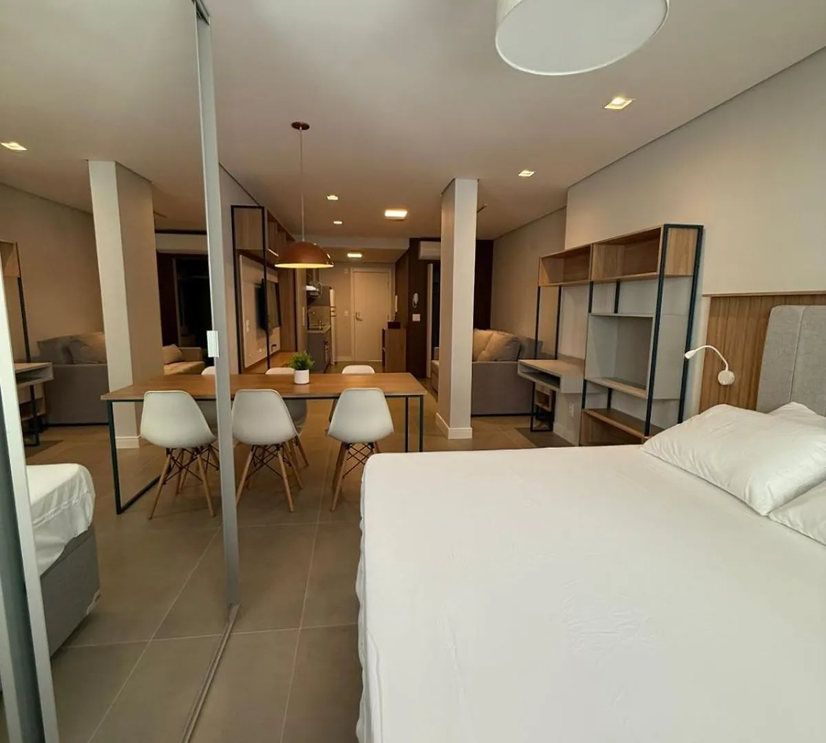 Studio Novo A 200M Beira Mar Norte Florianópolis